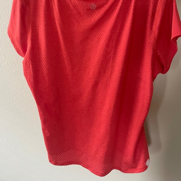 Rabbit running shirts - Picture 5 of 11